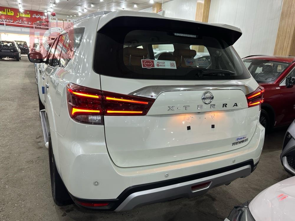 نیسان ئێکستێرا